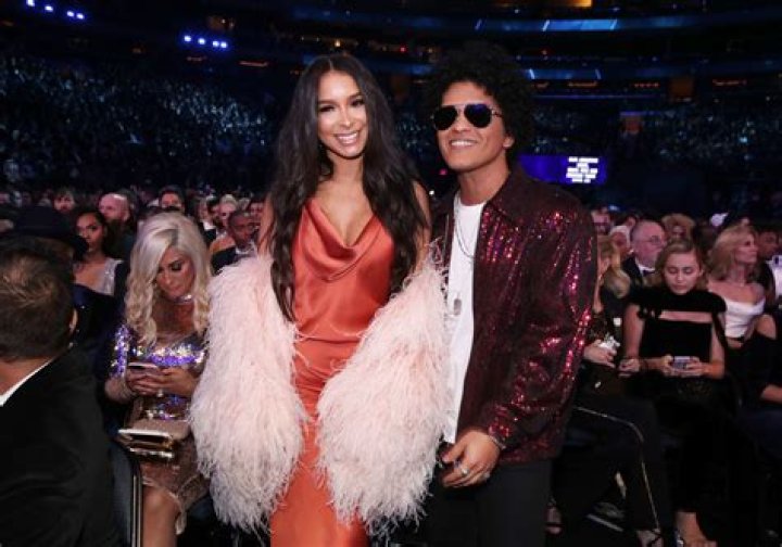Are Bruno Mars and Girlfriend Jessica Caban Expecting? Find out here… Are Bruno Mars and Girlfriend Jessica Caban Expecting? Find out here…