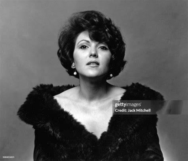 Brenda Vaccaro