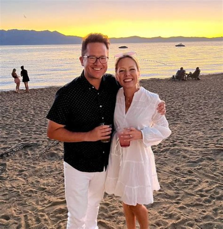 Brian Fichera and Dylan Dreyer first met while working at the television channel, Seven News. How they started dating?