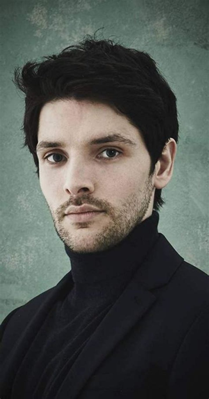 Colin Morgan Bio (Wiki) 