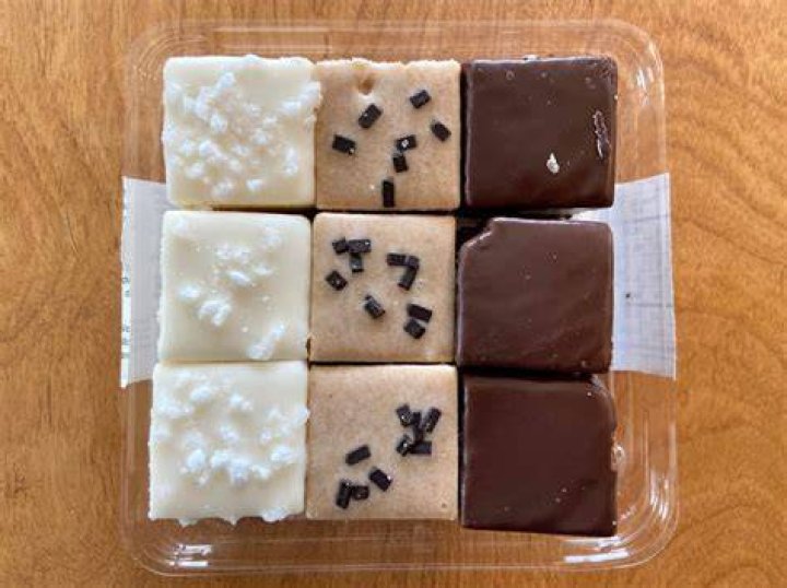 Does Trader Joe’s sell icing?