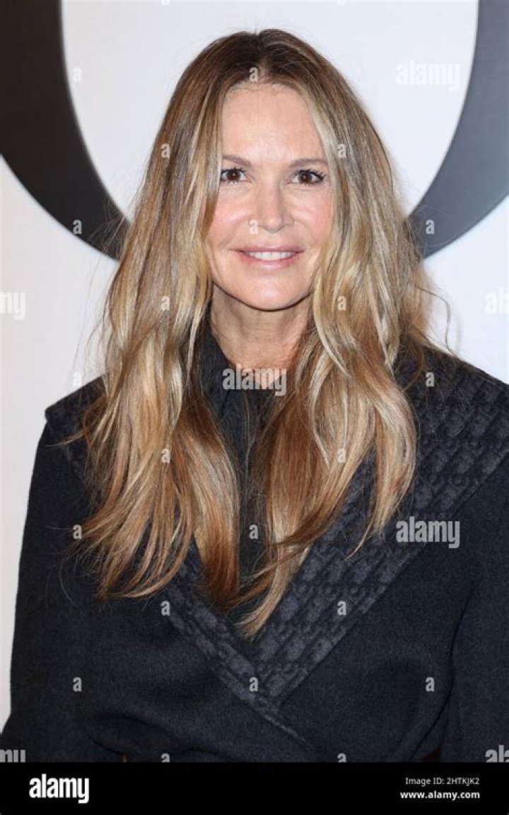 Elle MacPherson photo 2