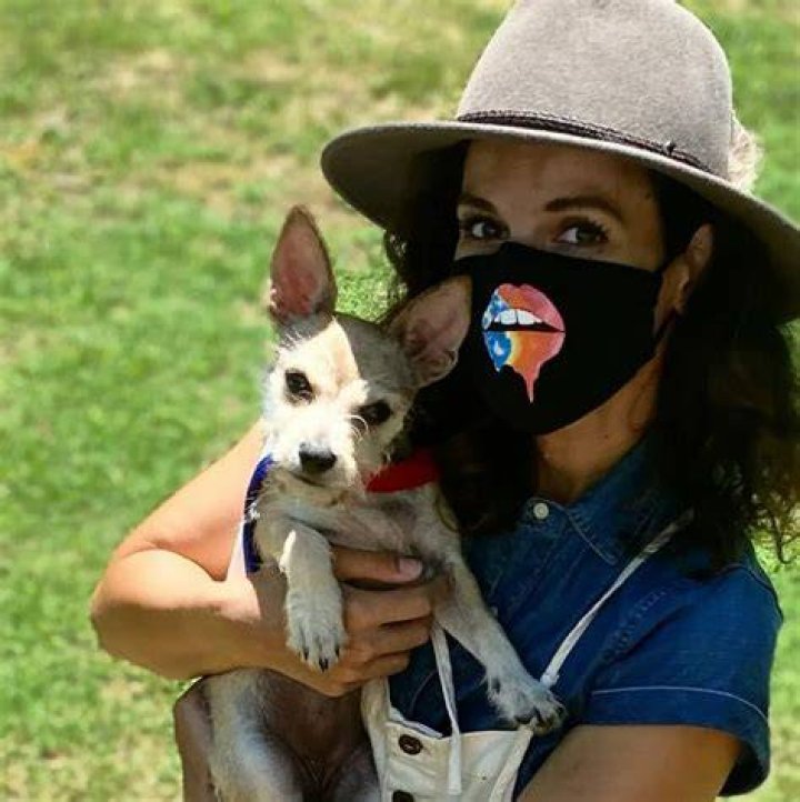 Erin Cahill Pets