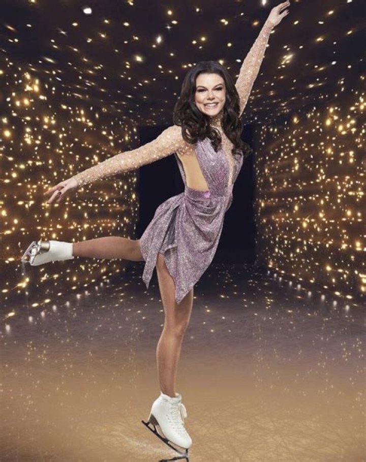 Faye Brookes Bio (Wiki) 