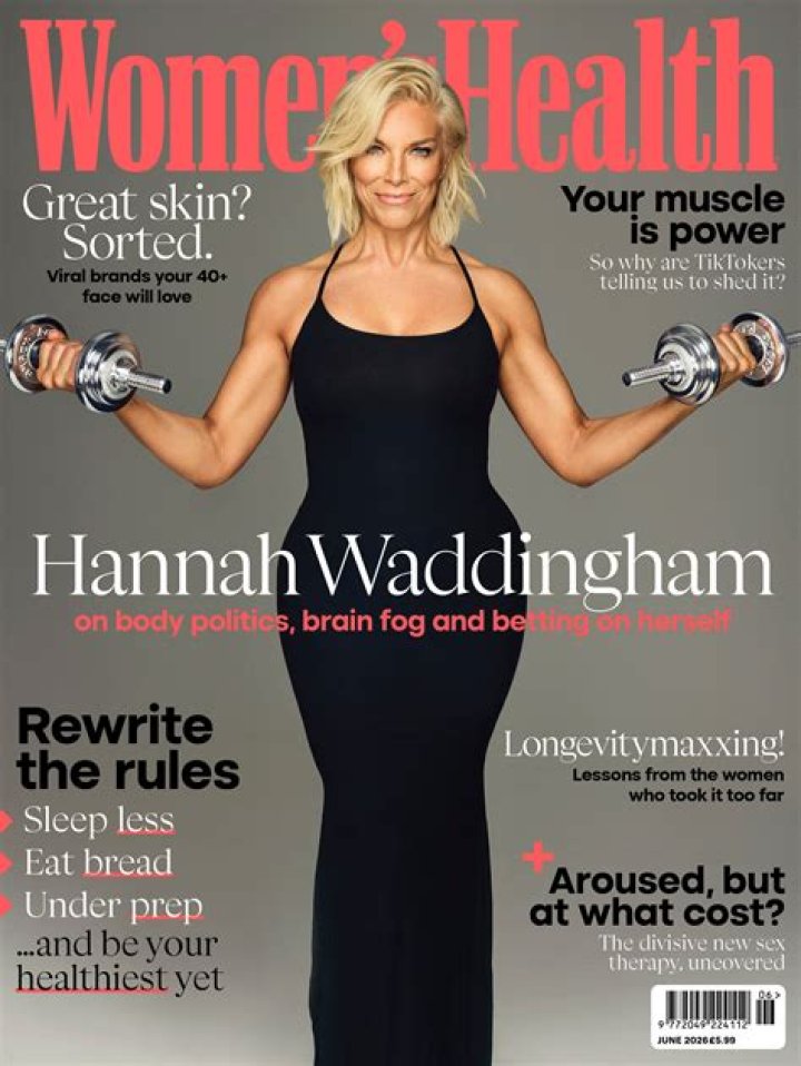 Hannah Waddingham is a single mother of one.