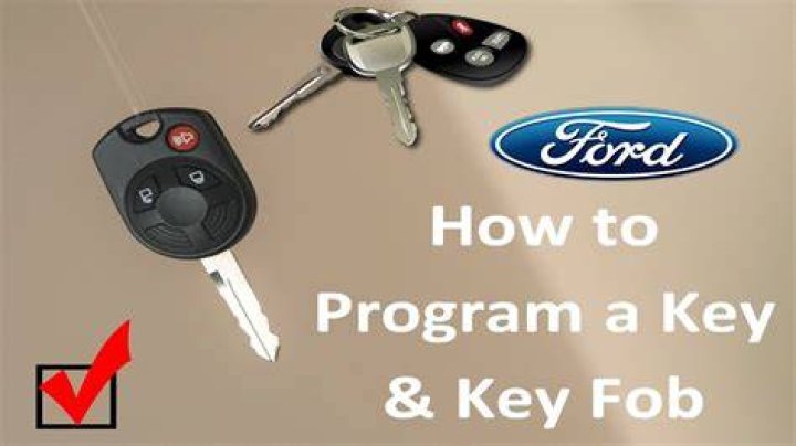 How do I program my 2007 Ford Focus key?