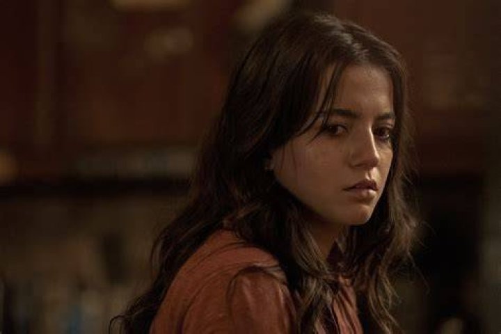 Isabela Merced photo 3