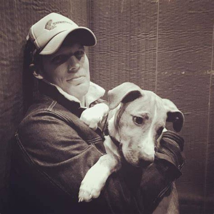 Jake Lacy Pets