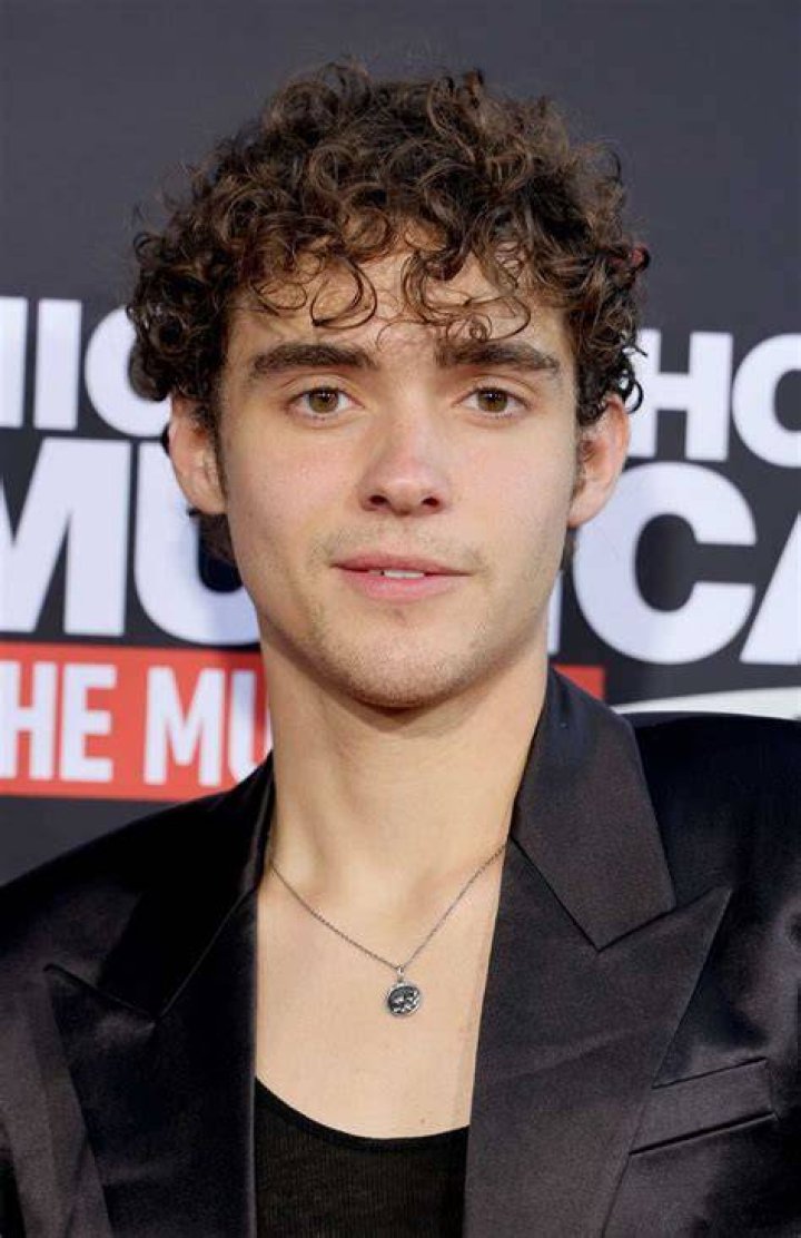 Joshua Bassett (Actor) Joshua Bassett