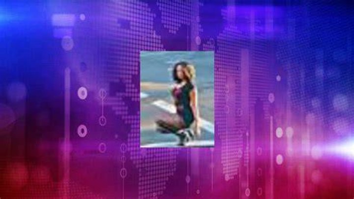  Karima Holloway