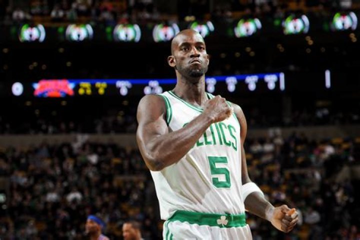 Kevin Garnett's house at Concord. (Source: CBS Boston)