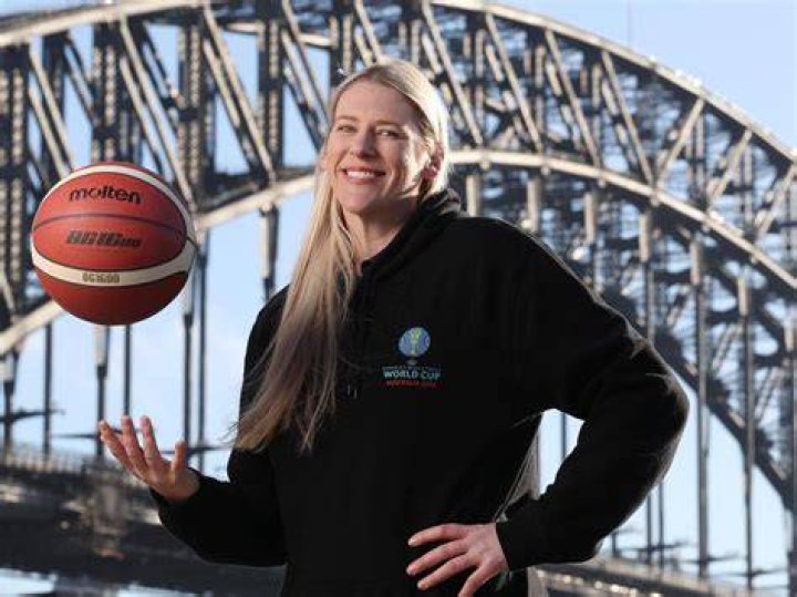 Lauren Jackson Bio (Wiki) 