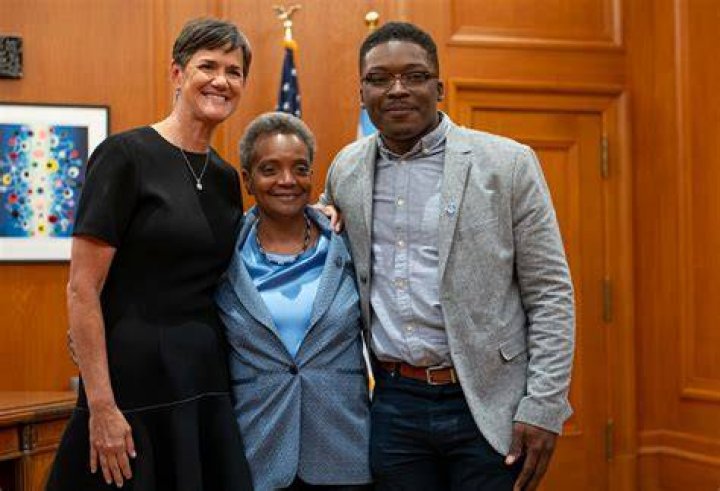 Lori Lightfoot with her spouse Amy Eshleman and daughter Vivian.