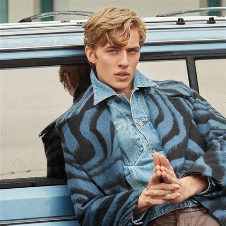 Lucky Blue Smith Bio (Wiki) 