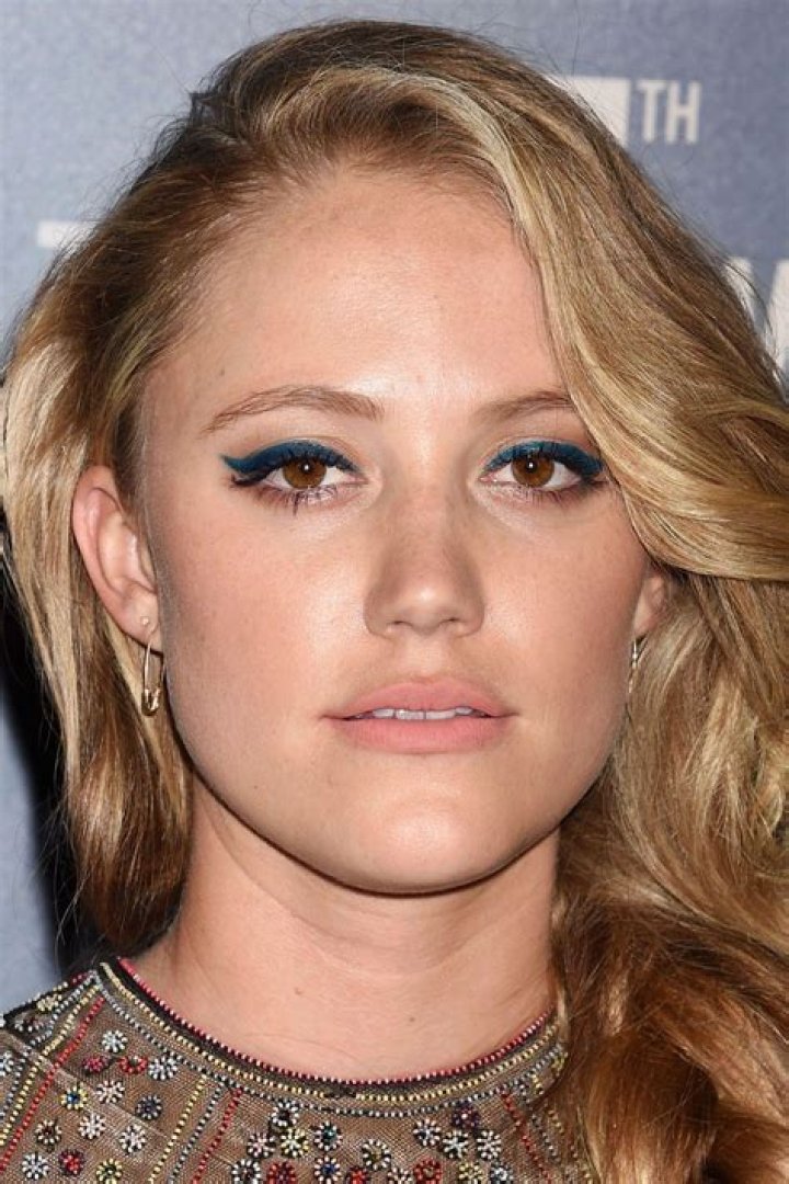 Maika Monroe's pet Tina