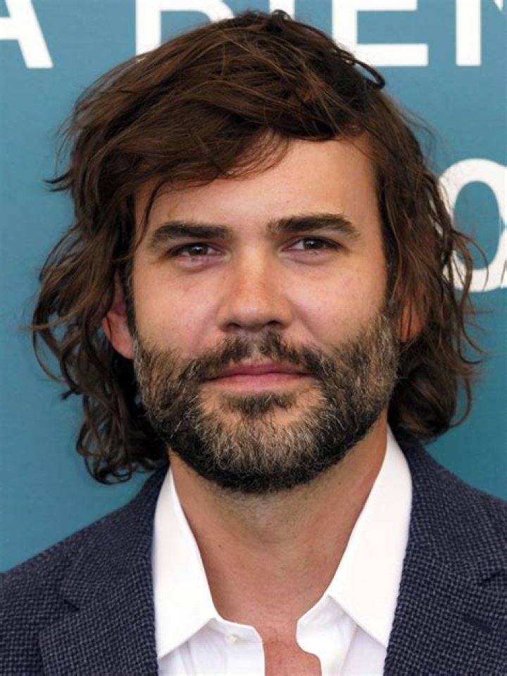 Rossif Sutherland photo 3
