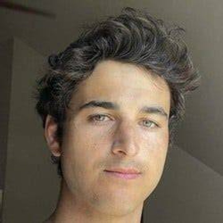 Sam MacPherson - Age, Family, Bio