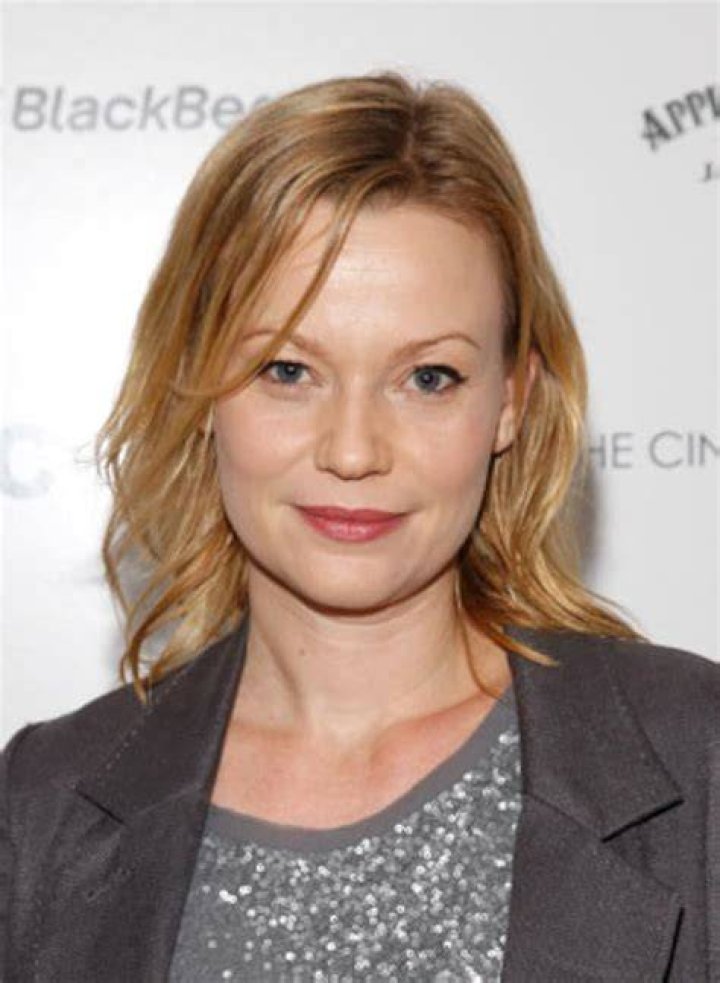 Samantha Mathis Bio (Wiki) 