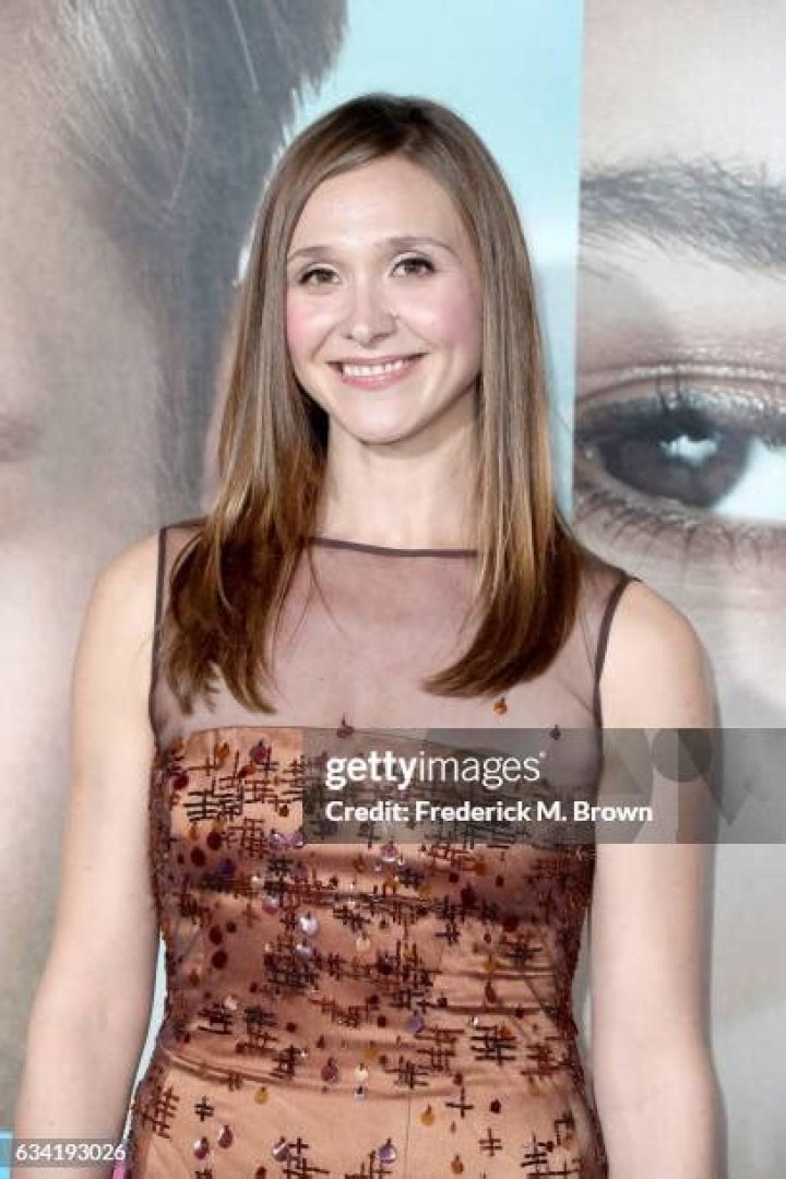 Sarah Sokolovic Sarah Sokolovic