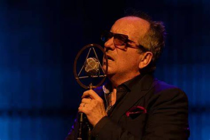 Steve Nieve Bio (Wiki) 
