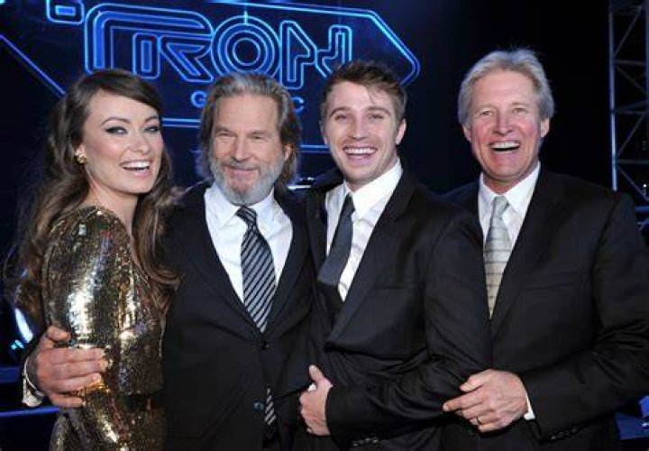 Tron - Cast, Ages, Trivia
