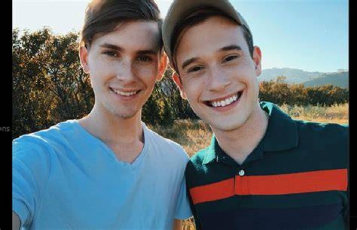 Tyler Henry engaged 